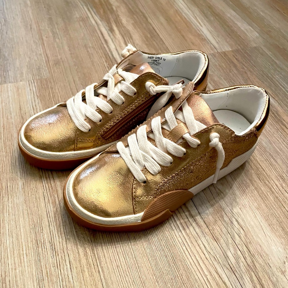 Girls Gold fashion sneakers
